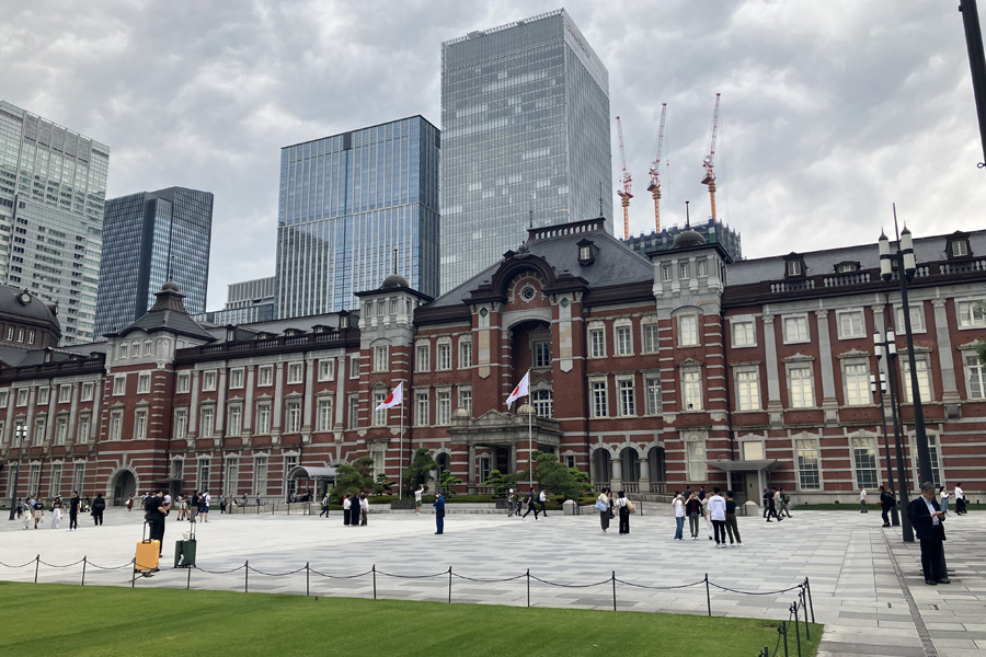 丸の内駅舎の画像