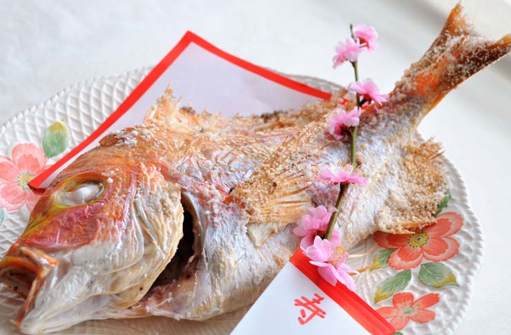 鯛はタイでもおめでたい 古来より縁起物として重宝される 鯛 の話