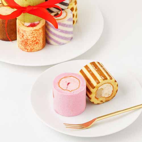 ロールケーキタワーの画像