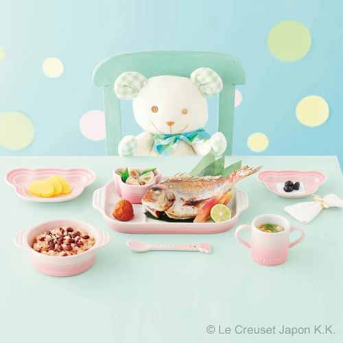 テーブルウェアの画像