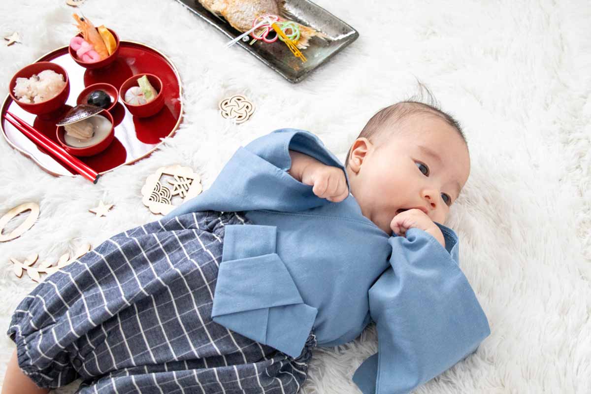 お食い初めのプレゼントおすすめ22選！祖父母・親戚から贈る100日祝いギフト