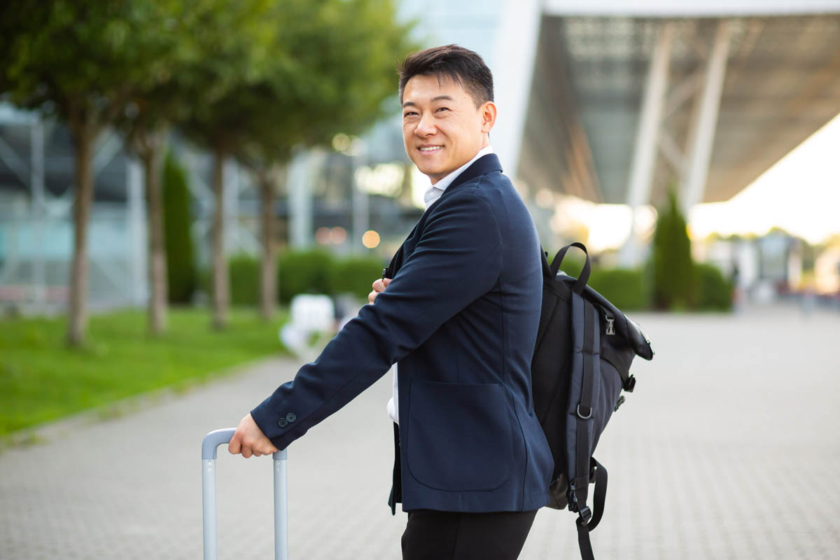 海外赴任する男性に喜ばれるプレゼント36選！海外転勤の餞別に役立つ実用ギフト